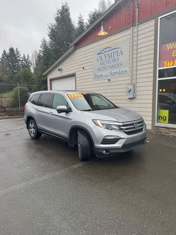 2017 HONDA Pilot