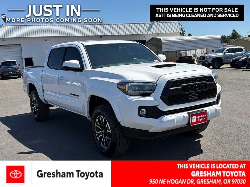 2021 TOYOTA Tacoma