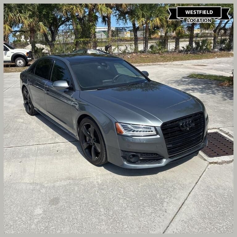 2018 AUDI A8