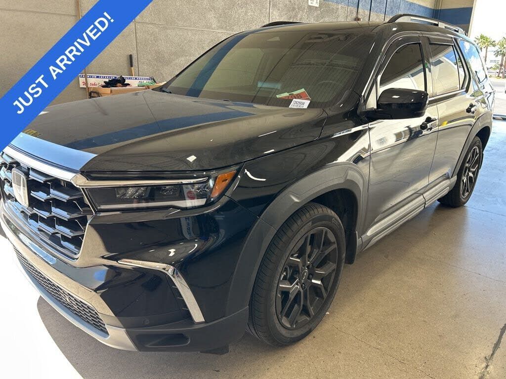 2025 HONDA Pilot