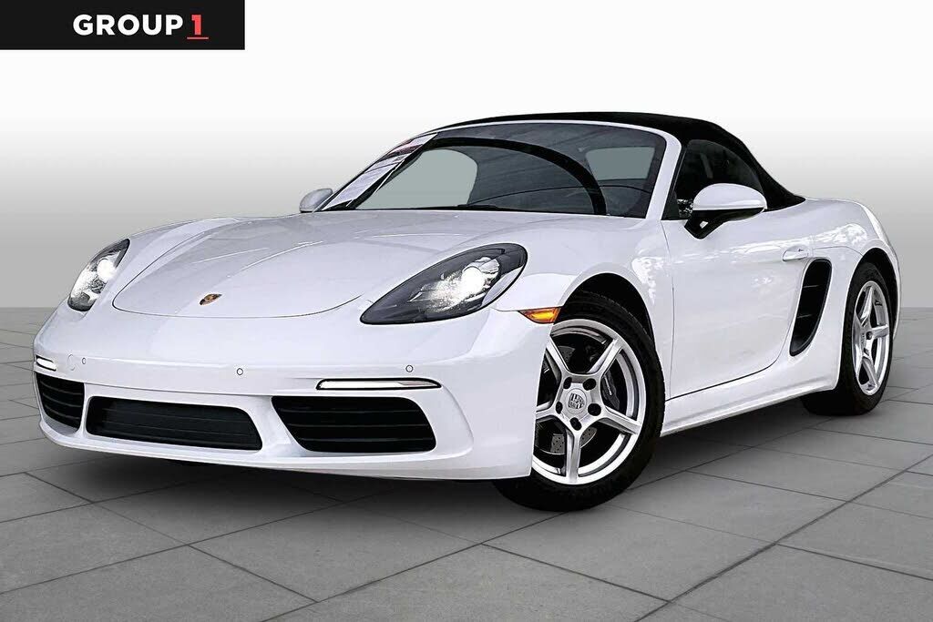 2019 PORSCHE 718