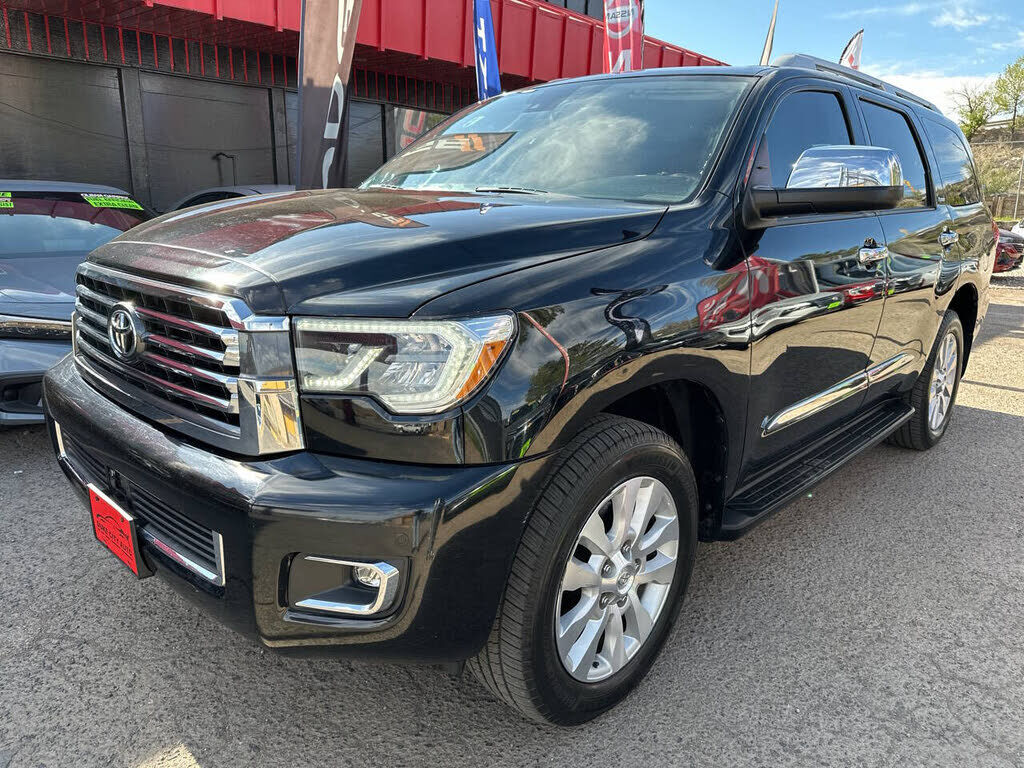 2018 TOYOTA Sequoia