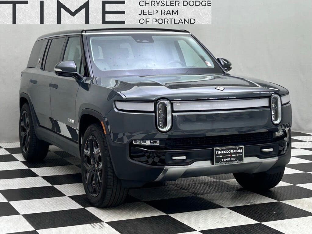 2024 RIVIAN R1S
