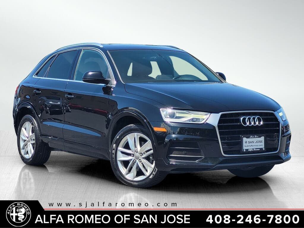 2016 AUDI Q3