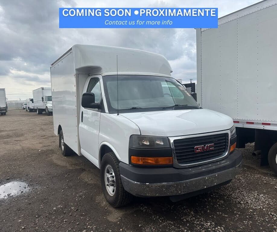2015 GMC Savana