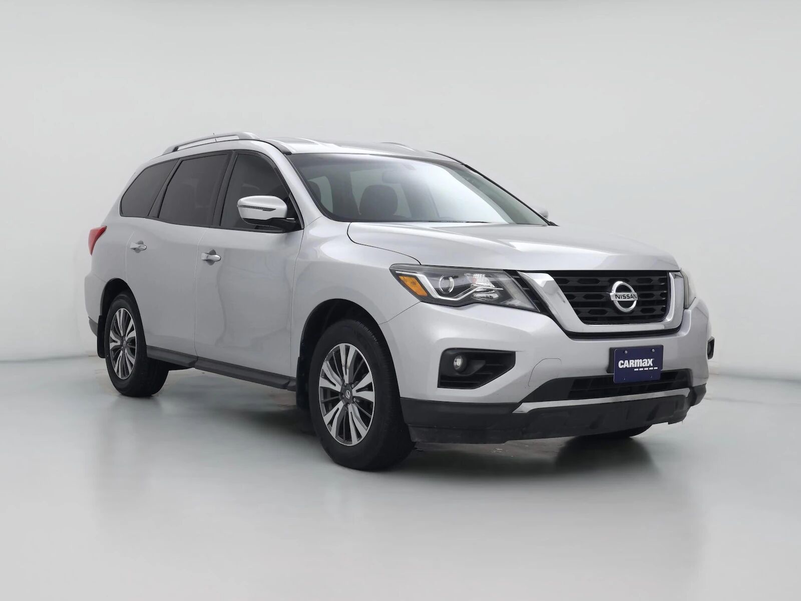 2017 NISSAN Pathfinder