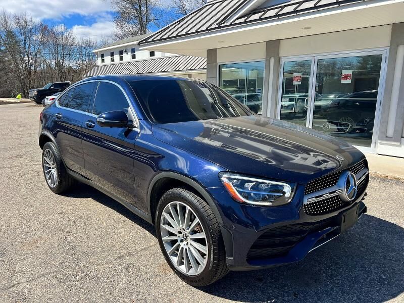 2021 MERCEDES-BENZ GLC-Class