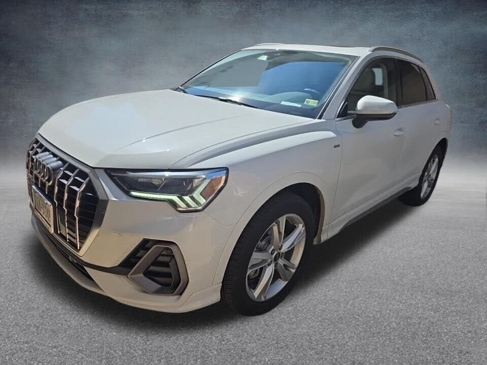 2024 AUDI Q3