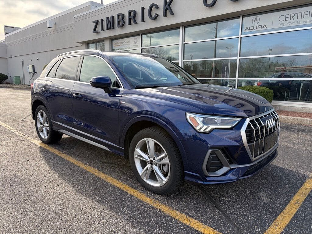 2023 AUDI Q3