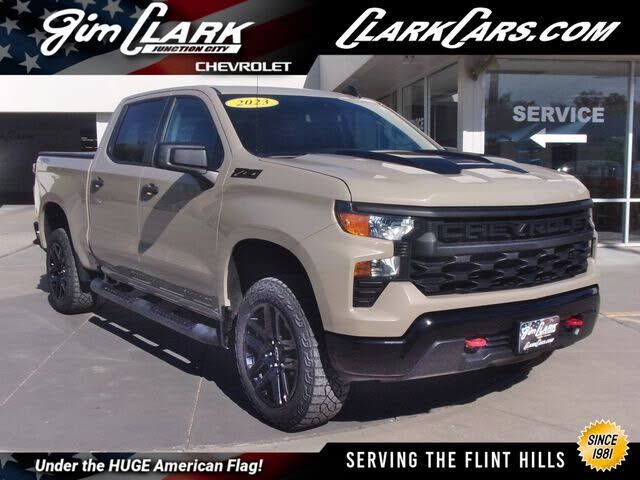 2023 CHEVROLET Silverado