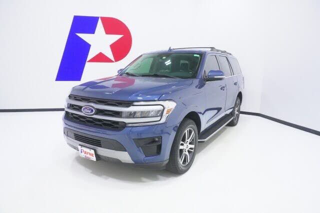 2022 FORD Expedition