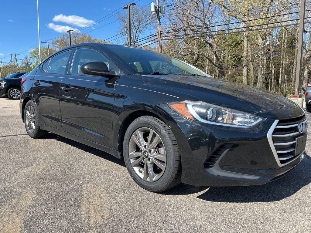 2018 HYUNDAI Elantra