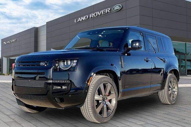 2026 LAND ROVER Defender