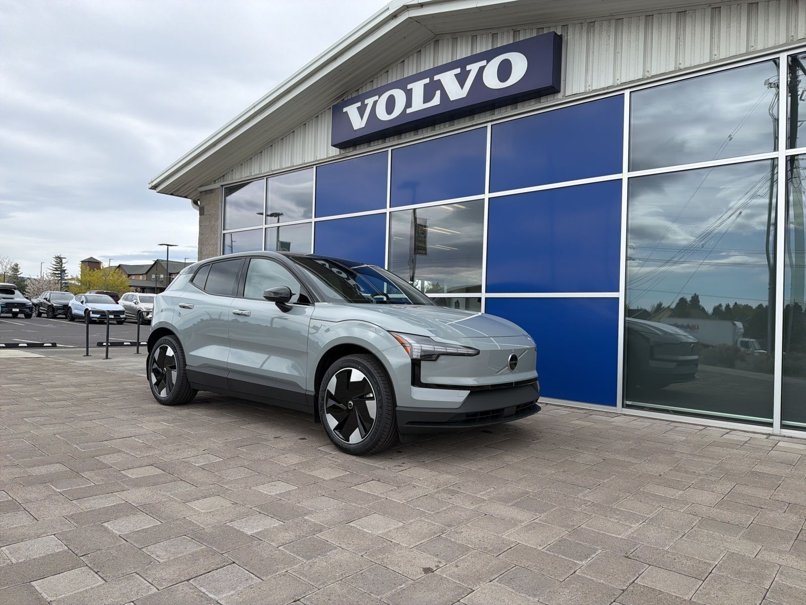 2026 VOLVO EX30