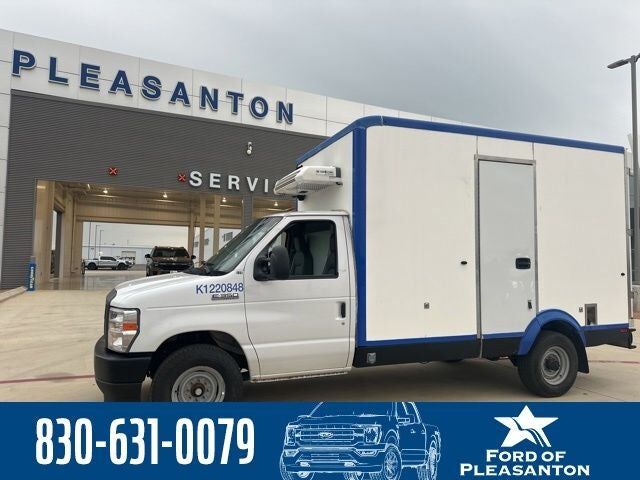 2023 FORD E-350