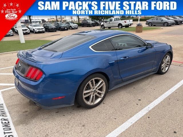 2017 FORD Mustang