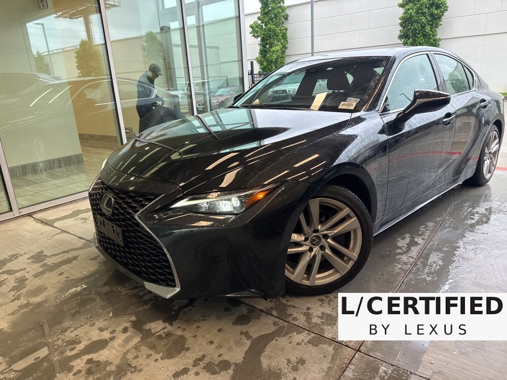 2023 LEXUS IS
