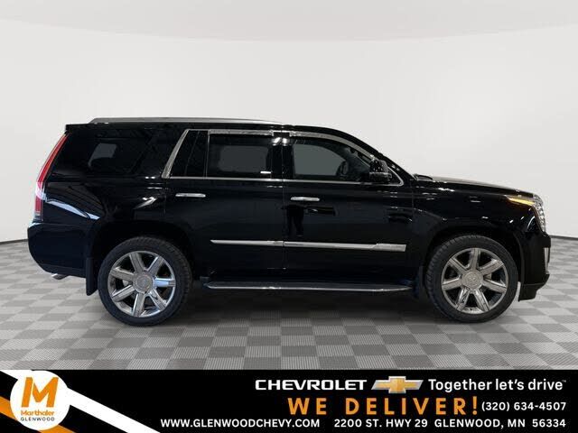 2016 CADILLAC Escalade
