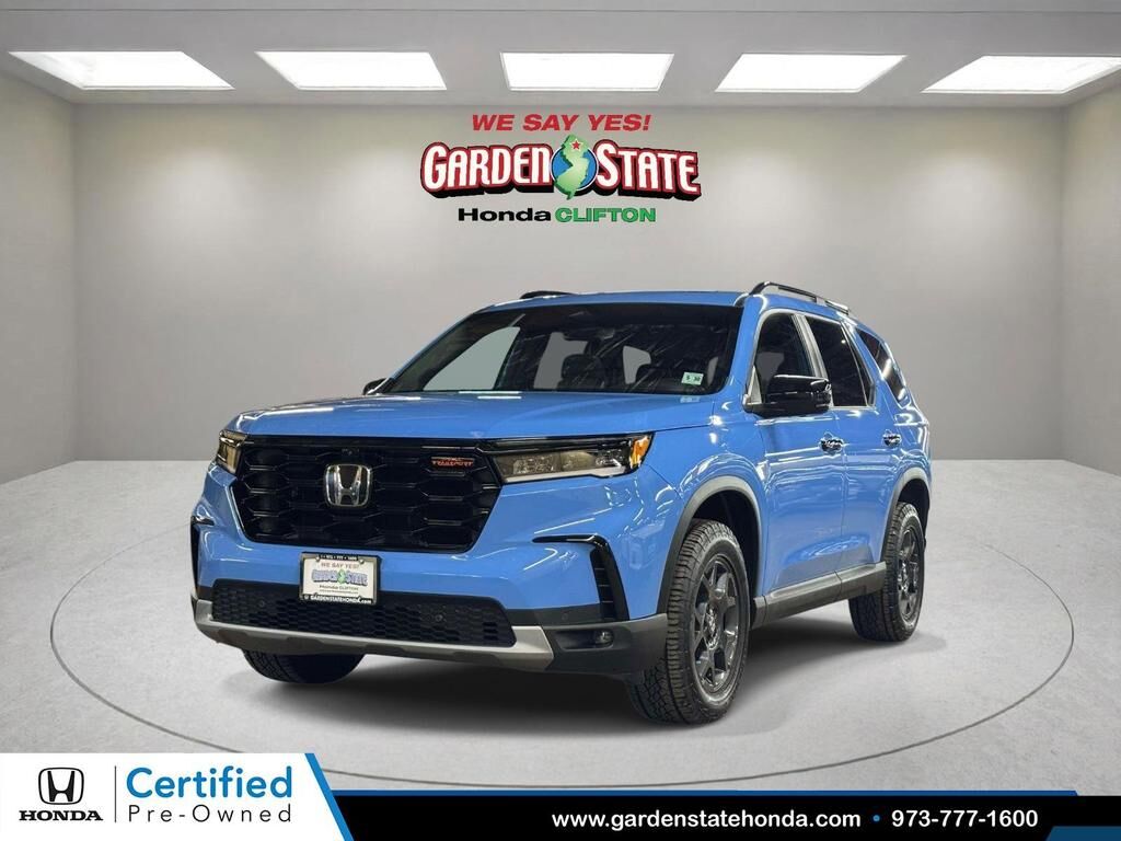 2025 HONDA Pilot