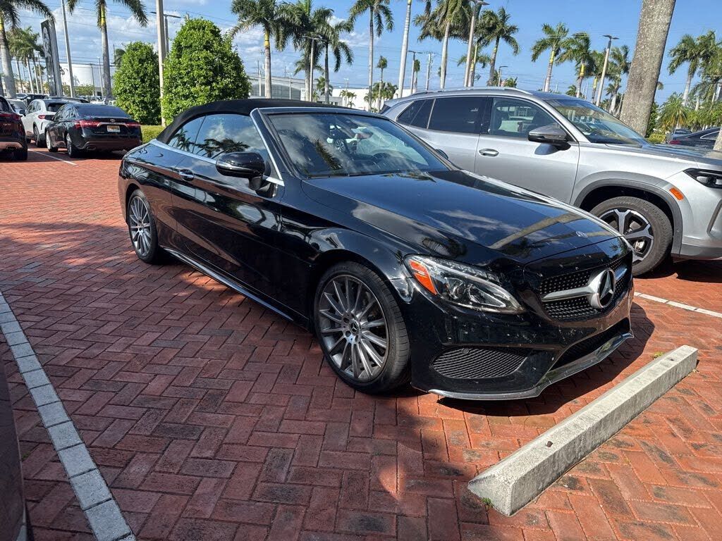 2017 MERCEDES-BENZ C-Class