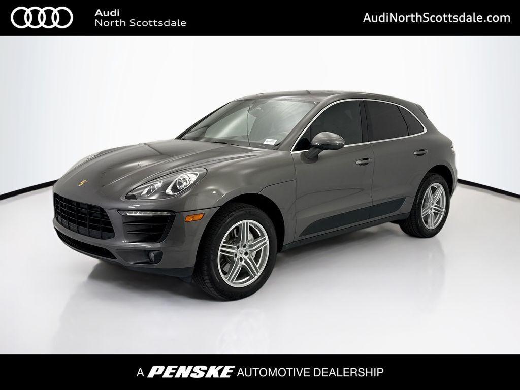 2015 PORSCHE Macan