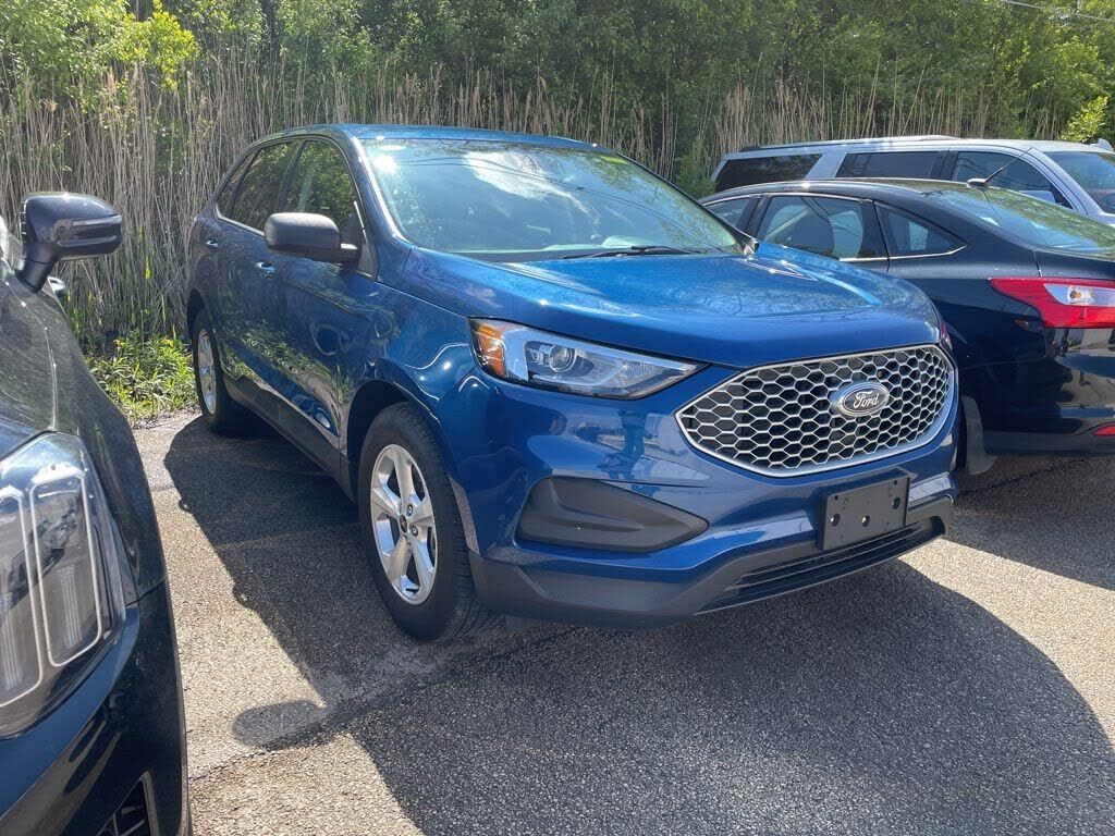 2023 FORD Edge