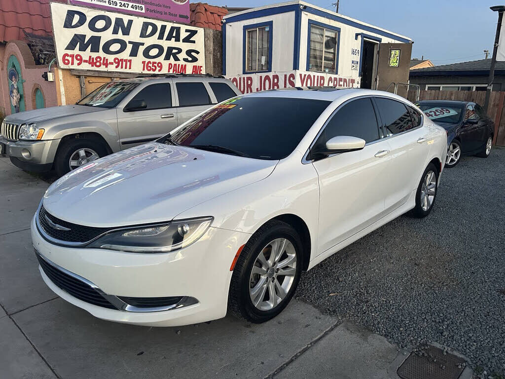 2015 CHRYSLER 200