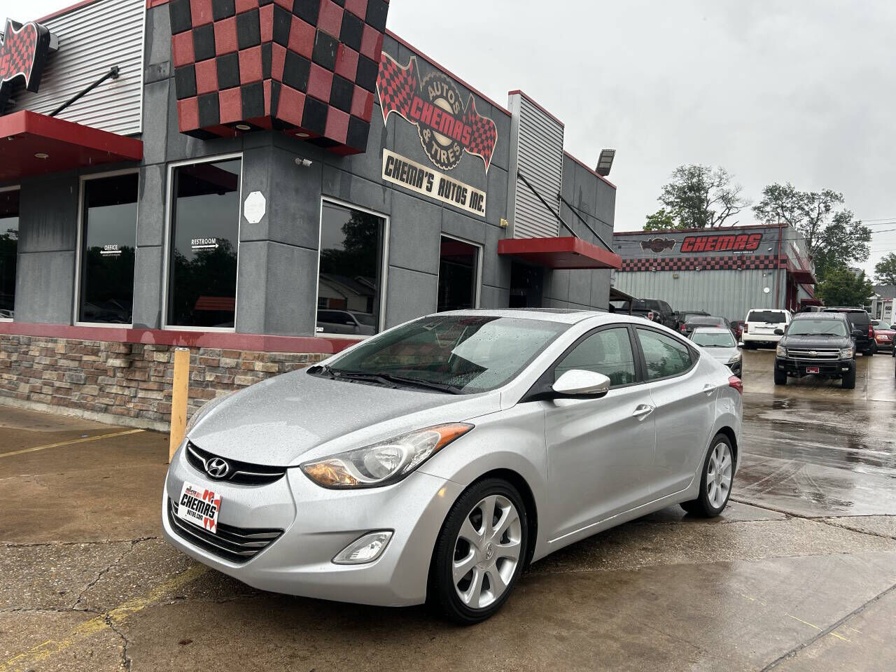 2011 HYUNDAI Elantra