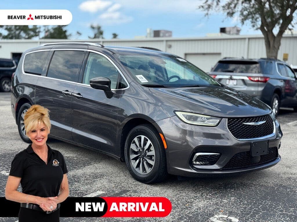 2021 CHRYSLER Pacifica