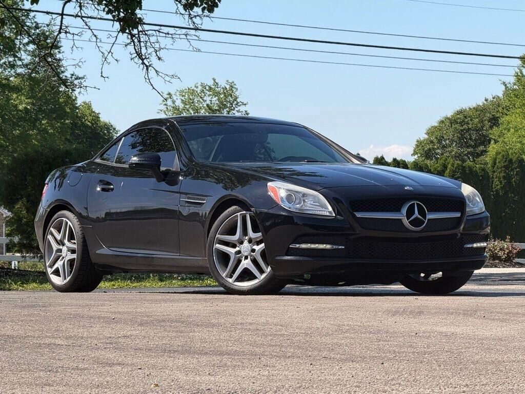 2013 MERCEDES-BENZ SLK-Class