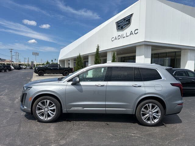 2024 CADILLAC XT6