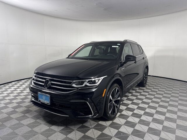 2024 VOLKSWAGEN Tiguan 4Motion
