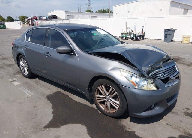 2010 INFINITI G37
