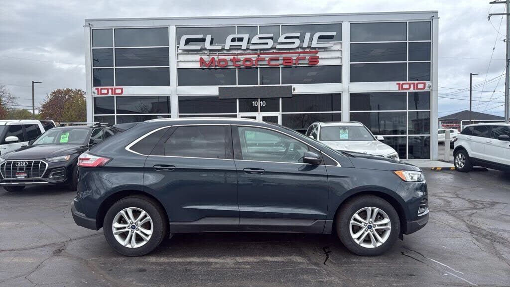 2019 FORD Edge