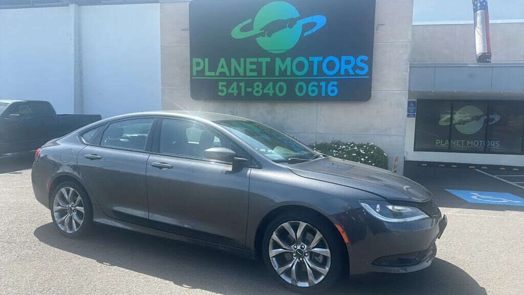 2016 CHRYSLER 200