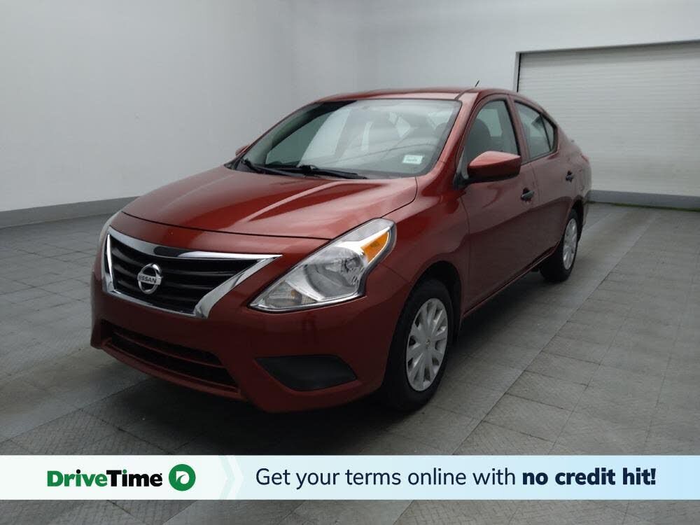 2017 NISSAN Versa