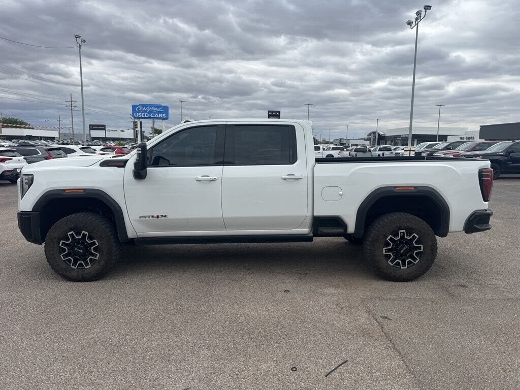 2025 GMC Sierra HD