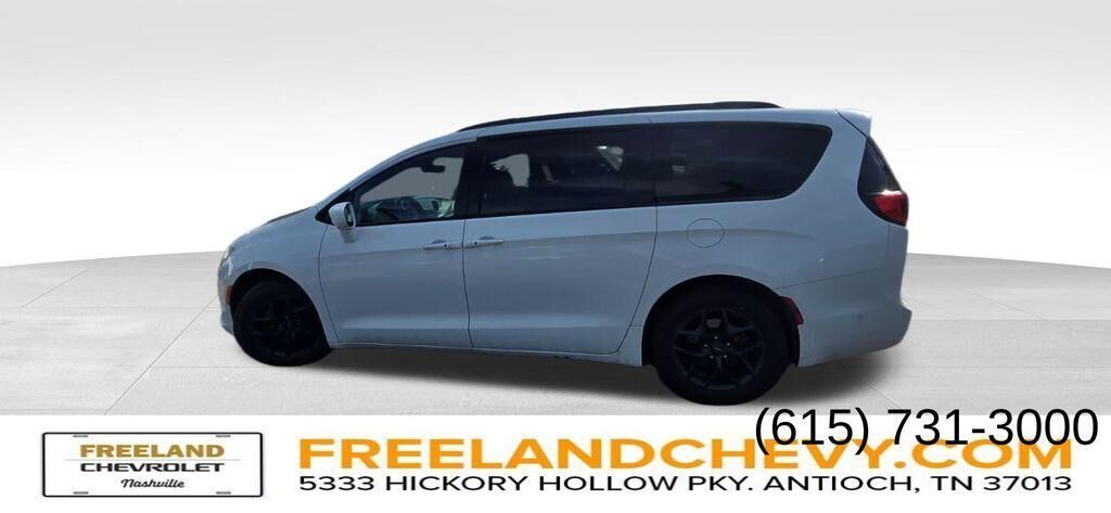 2019 CHRYSLER Pacifica