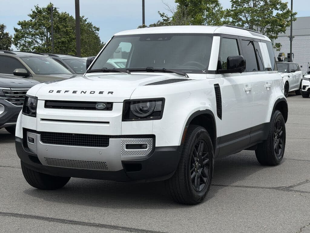 2025 LAND ROVER Defender