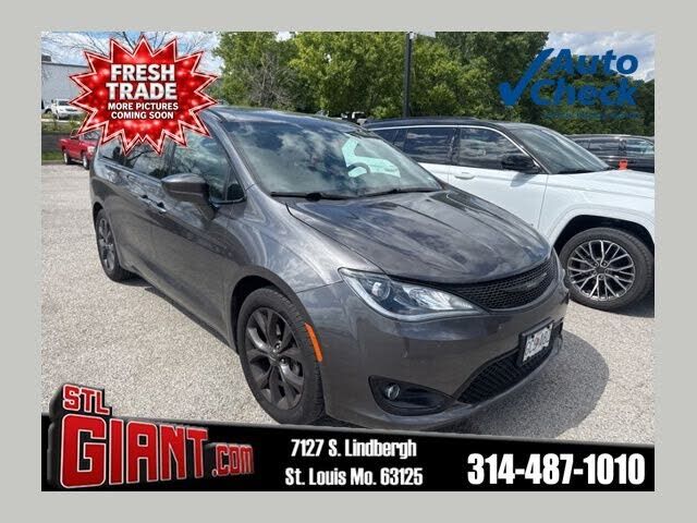 2019 CHRYSLER Pacifica