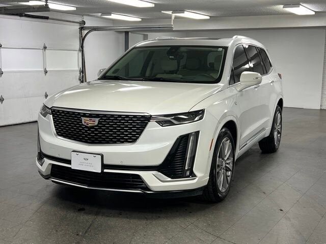 2024 CADILLAC XT6