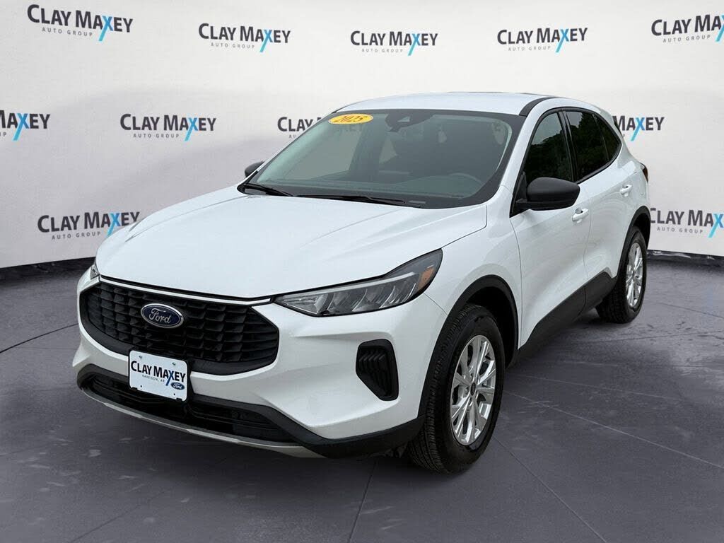 2025 FORD Escape