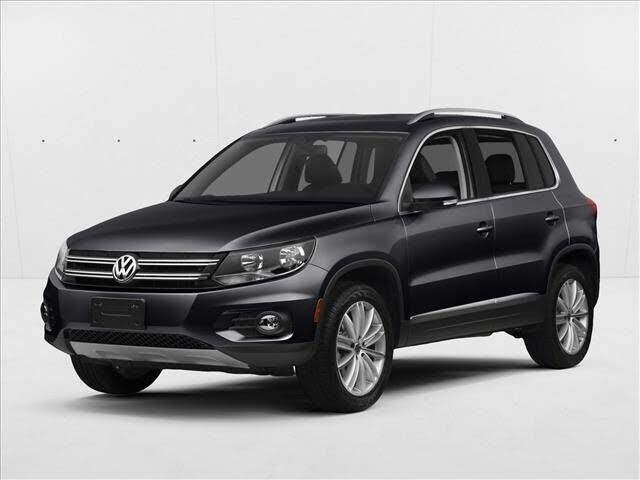 2017 VOLKSWAGEN Tiguan