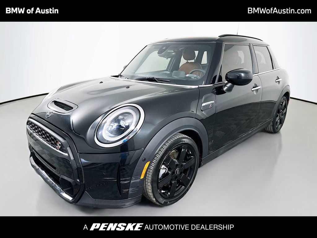 2023 MINI Hardtop