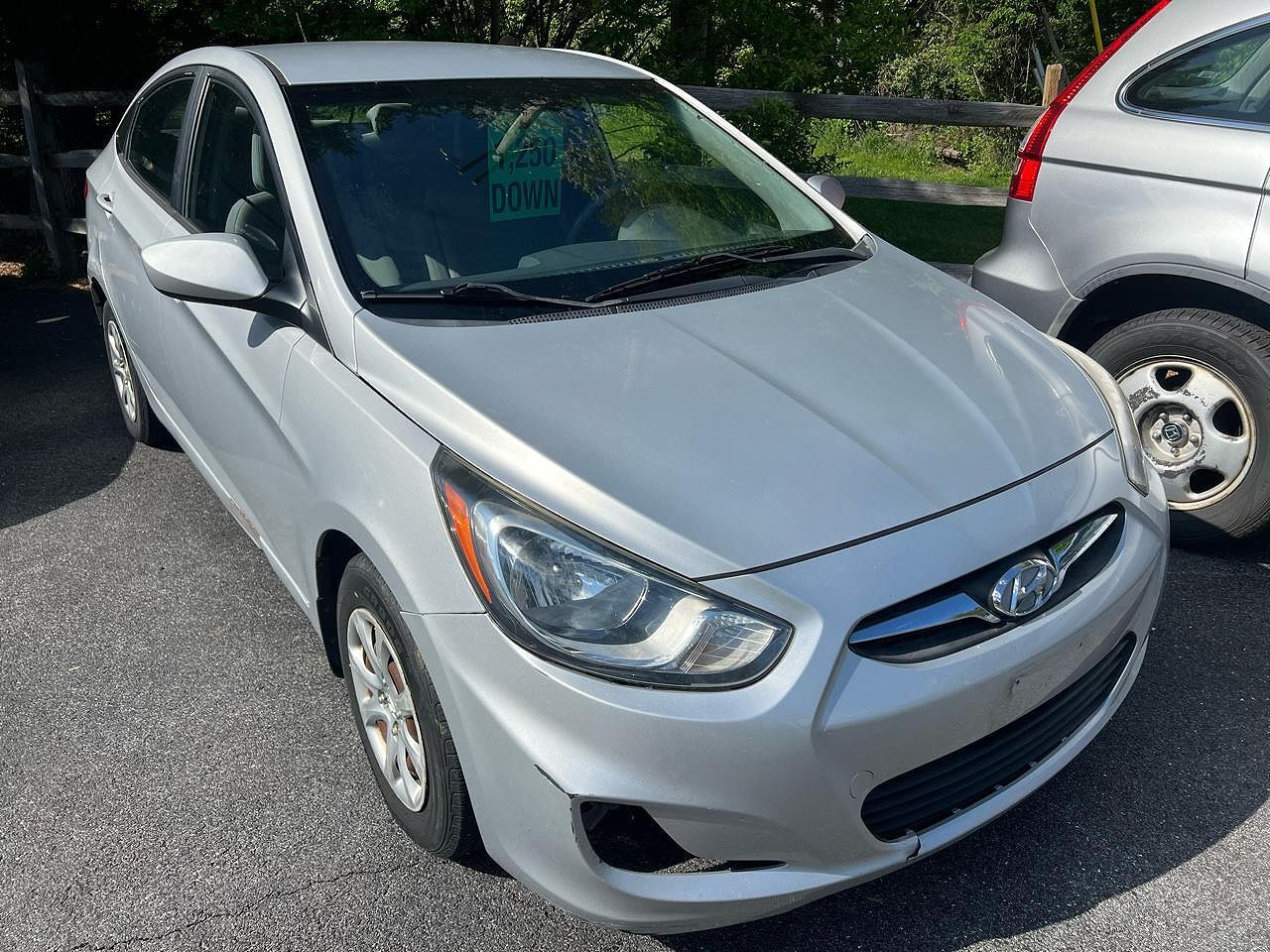 2013 HYUNDAI Accent
