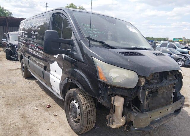 2015 FORD Transit