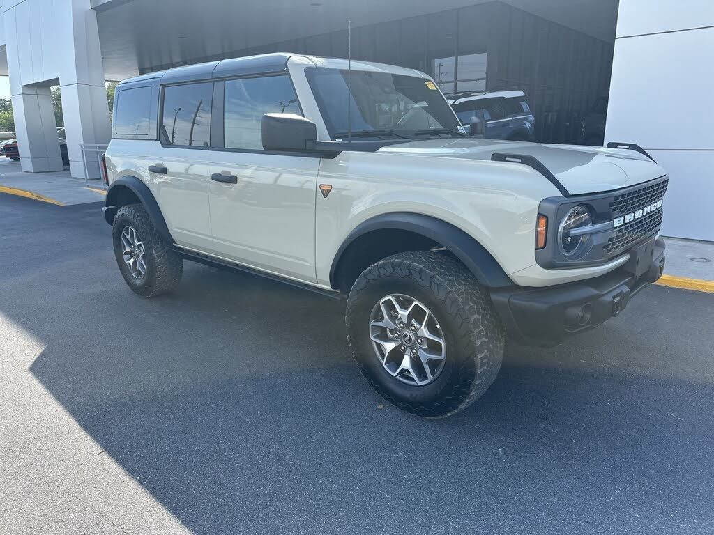 2025 FORD Bronco