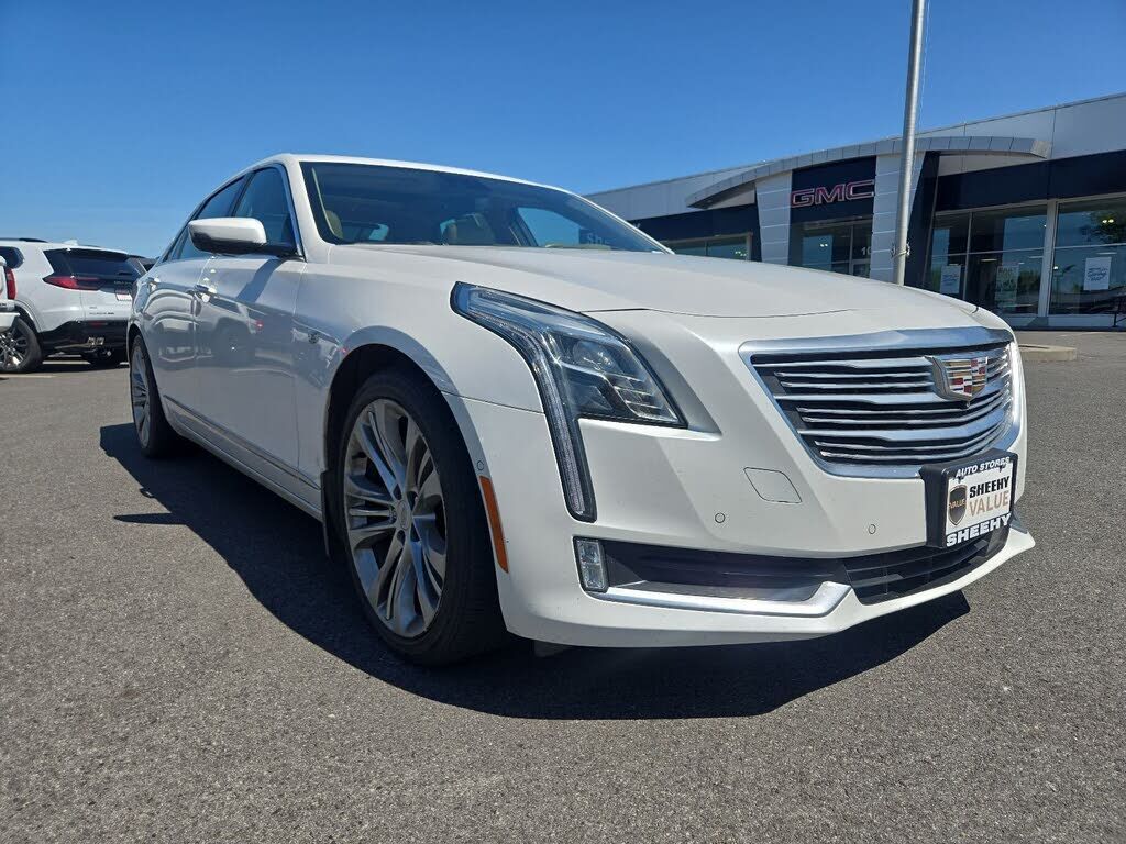 2017 CADILLAC CT6