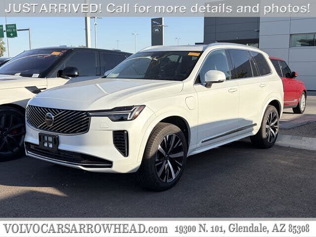 2025 VOLVO XC90