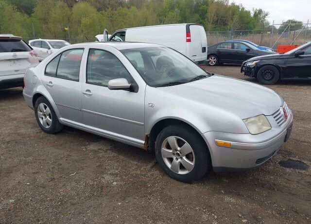 2004 VOLKSWAGEN Jetta